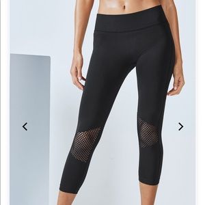 Fabletics Julie Seamless Capri Leggings
